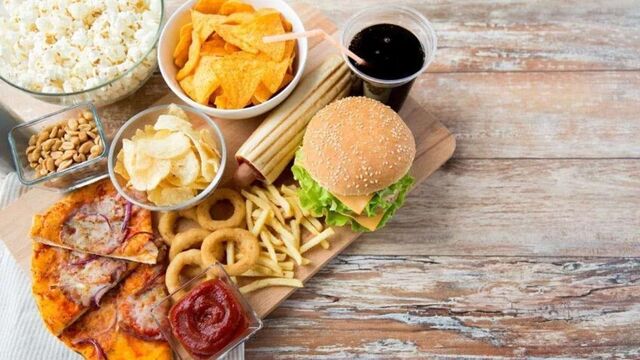 Makanan Tinggi Natrium