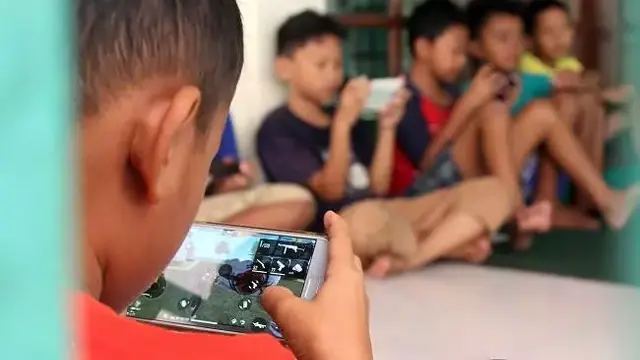Pentingnya Komunikasi dalam Permainan Multiplayer